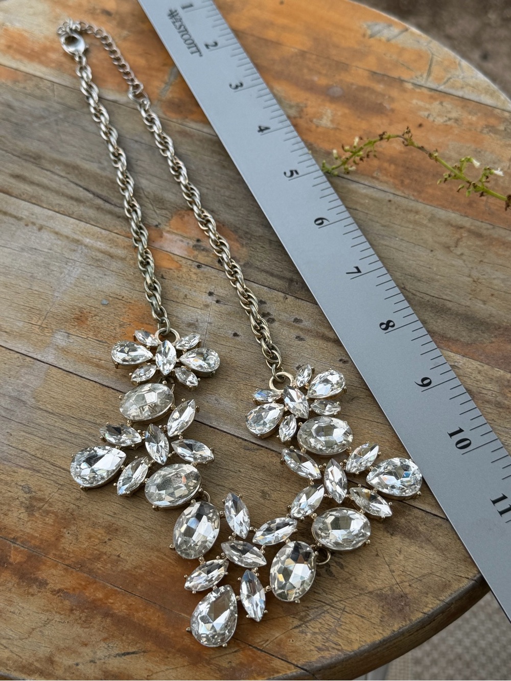 Oversized Crystal Rhinestone Statement Necklace Silver Tone Bridal Glam - Picture 4 of 4